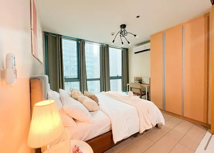 Holiday home Bgc Near Uptown Mall, Grand Hyatt #ournw25b